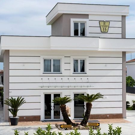 Hotel Elite Варкатуро Екстер'єр фото