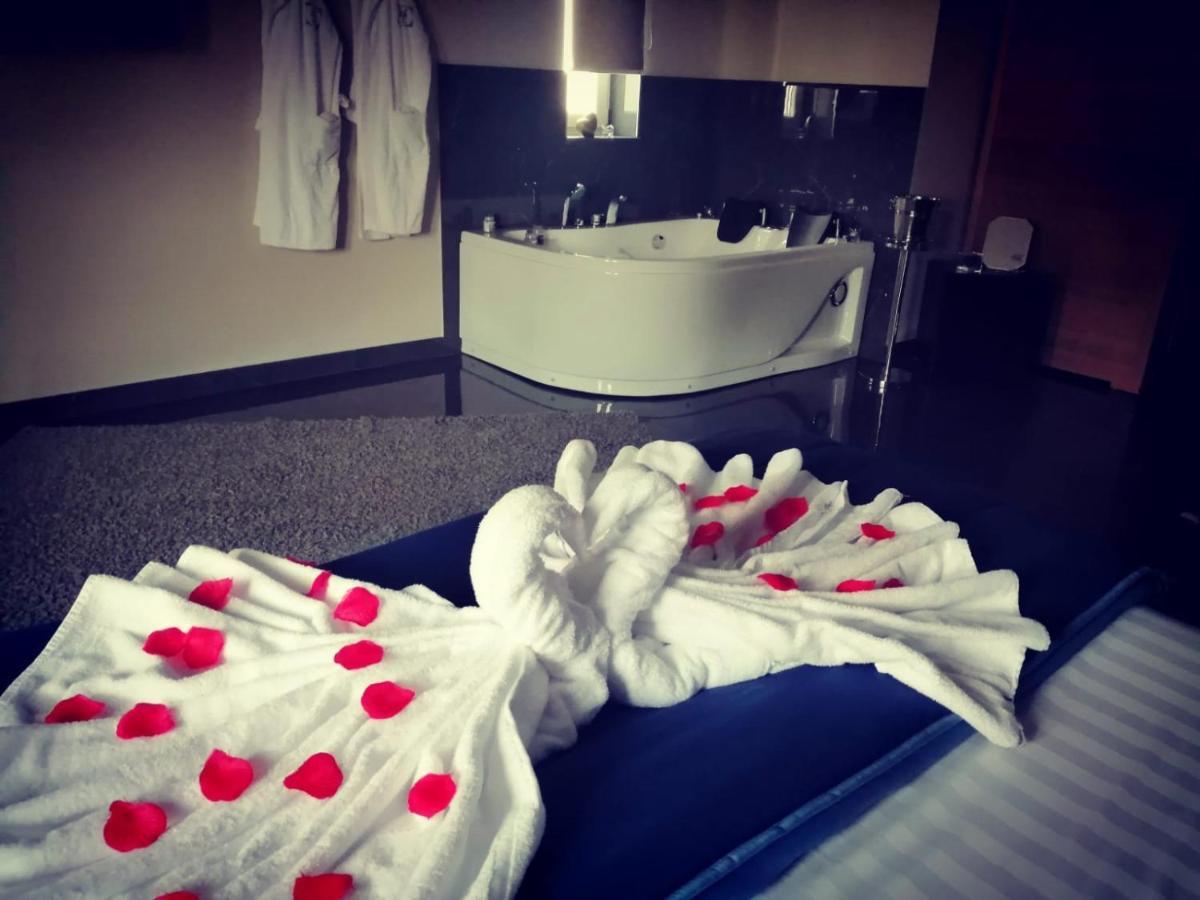 Hotel Elite Варкатуро Екстер'єр фото