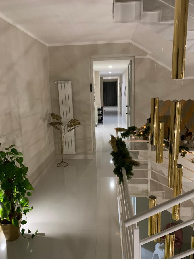 Hotel Elite Варкатуро Екстер'єр фото